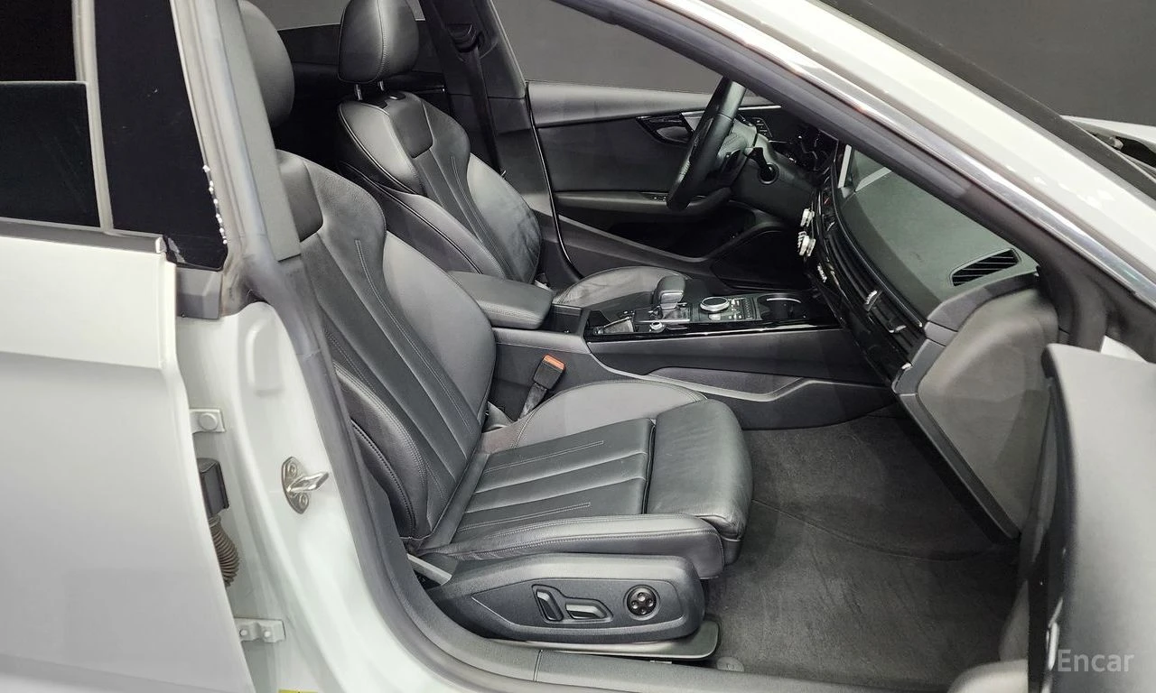 Audi A5 45 TFSI* DISTRONIC* HEAD-UP* ПОДГРЕВ* КАМЕРА* ПАНО, снимка 9 - Автомобили и джипове - 54710571