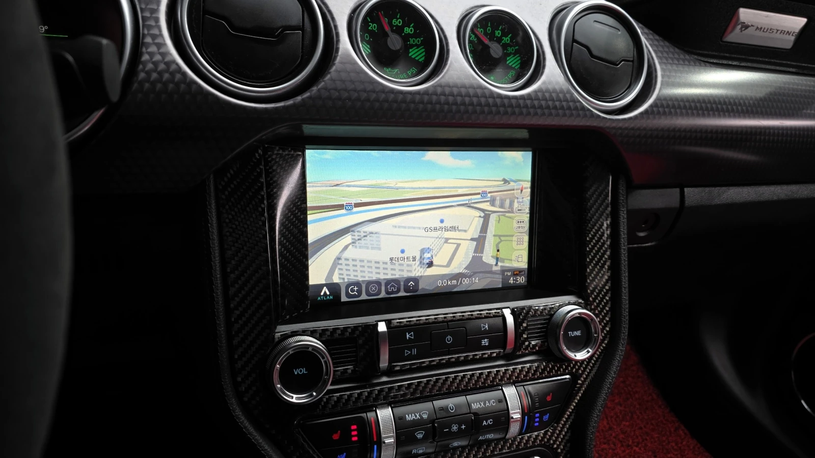 Ford Mustang Coupe 2.3 EcoBoost| Digital Cluster| Ventilated Se, снимка 14 - Автомобили и джипове - 54914855