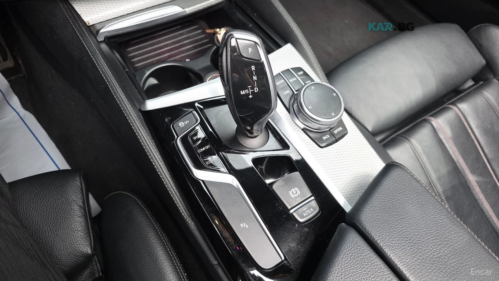 BMW 530 * M-SPORT* ПОДГРЕВ* КАМЕРА* HEAD-UP* ШИБИДАХ* , снимка 9 - Автомобили и джипове - 54998442