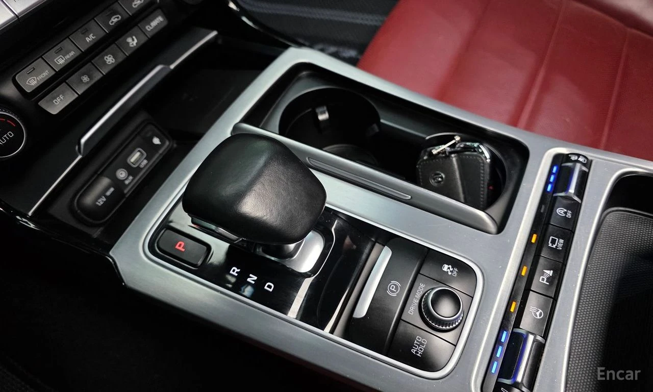 Kia Stinger 3.3 GT AWD* DISTRONIC* HARMAN KARDON* 360* HEAD-UP, снимка 14 - Автомобили и джипове - 55244705