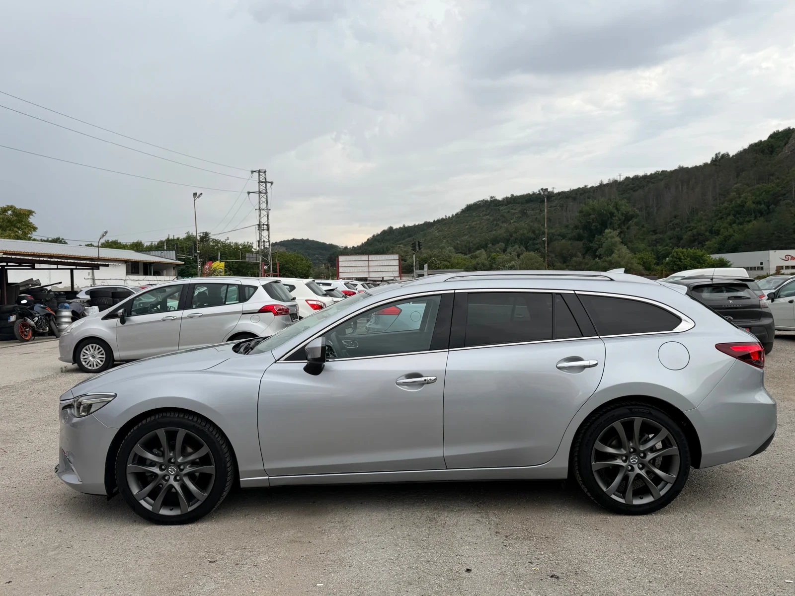 Mazda 6 2.2DSkyactiv FULL ЕКСТРИ/КОЖА/З.КАМЕРА/НАВИ/КСЕНОН, снимка 6 - Автомобили и джипове - 55445263