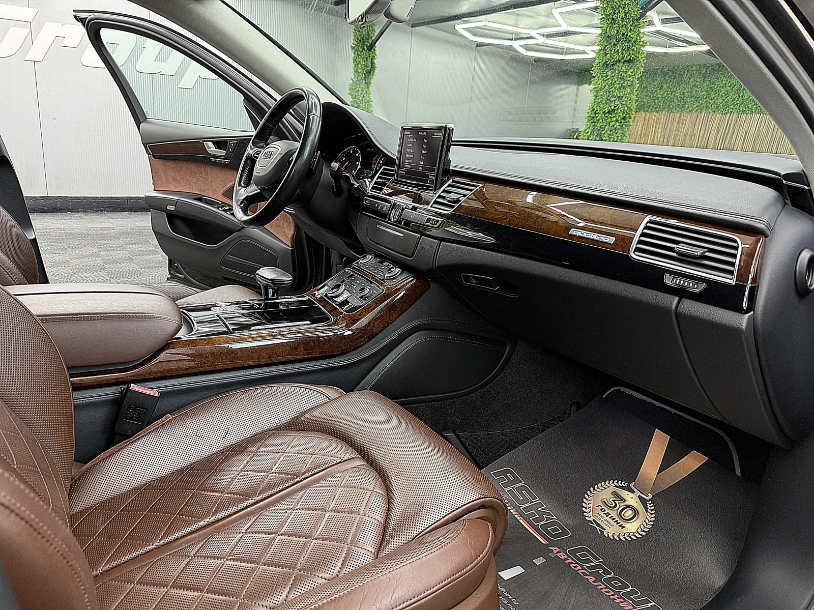 Audi A8 4.2TDI/GERMANY/PODGREV/F1/СОБСТВЕН ЛИЗИНГ, снимка 12 - Автомобили и джипове - 55471244