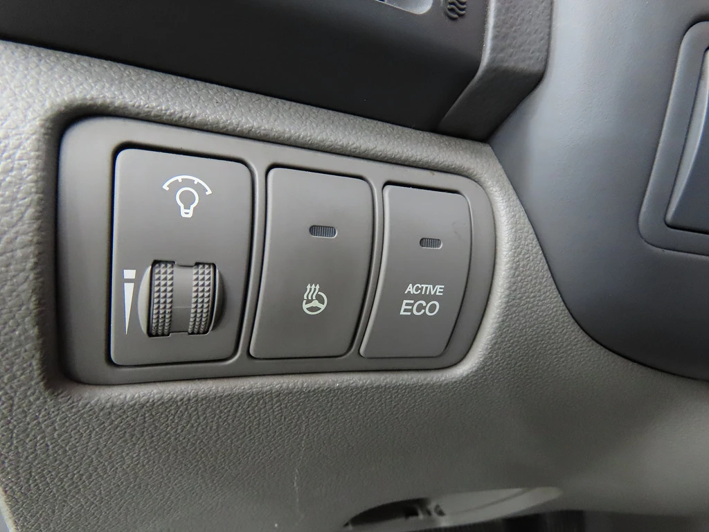 Kia Carnival GLX* КРАЙНА ЦЕНА, снимка 5 - Автомобили и джипове - 55496120