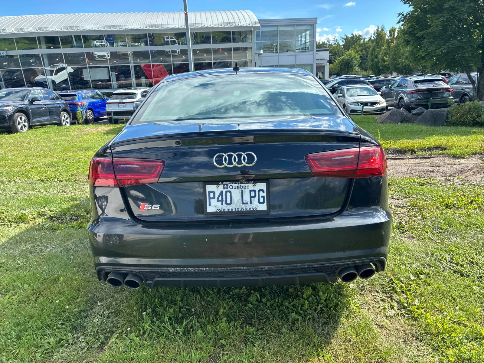 Audi S6 / 360 / HUD / BOSE / BUCKET / CARFAX , снимка 4 - Автомобили и джипове - 55812234