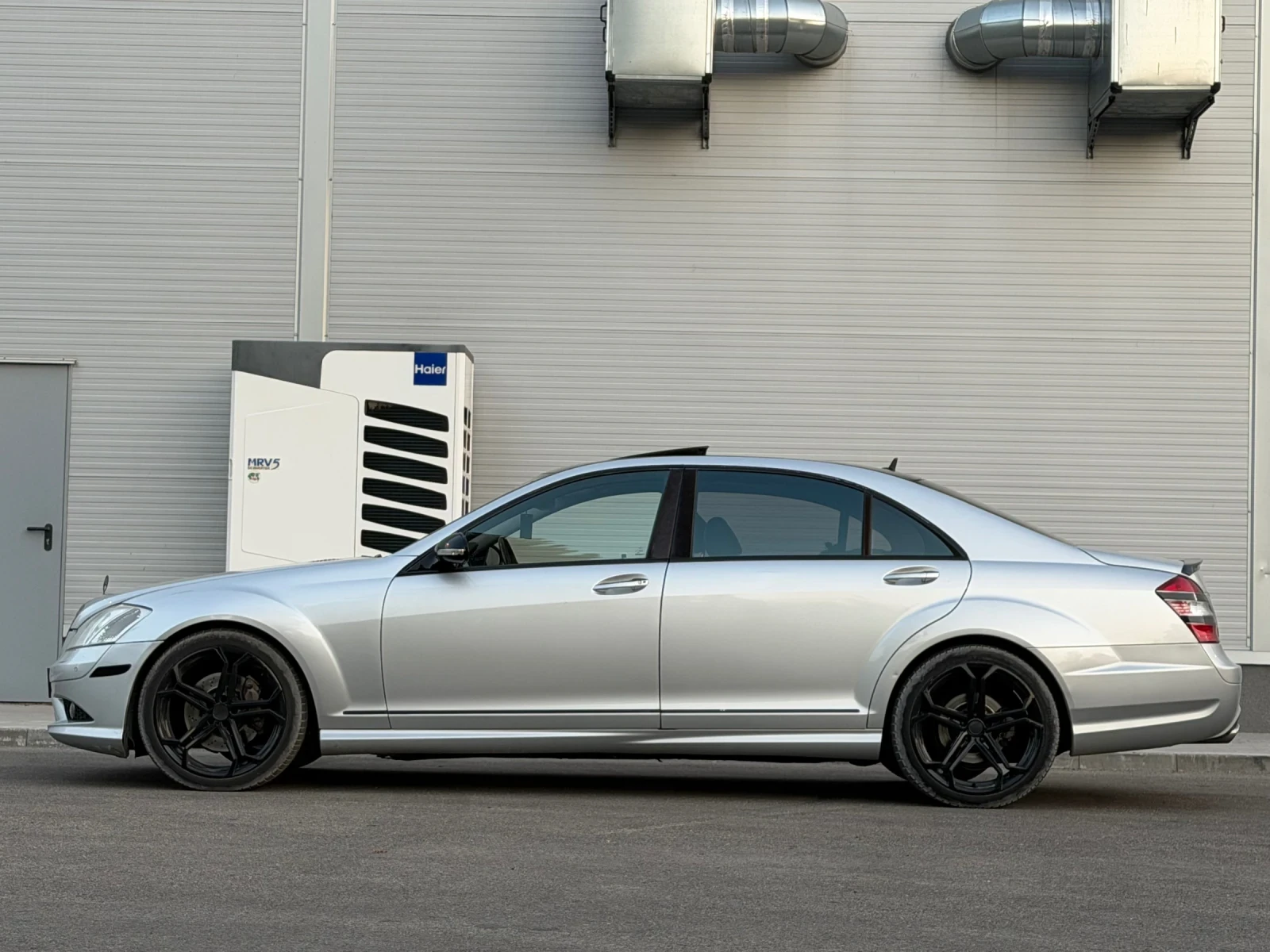 Mercedes-Benz S 500 Long/550/LPG/harman/kardon/lizing, снимка 2 - Автомобили и джипове - 56012039
