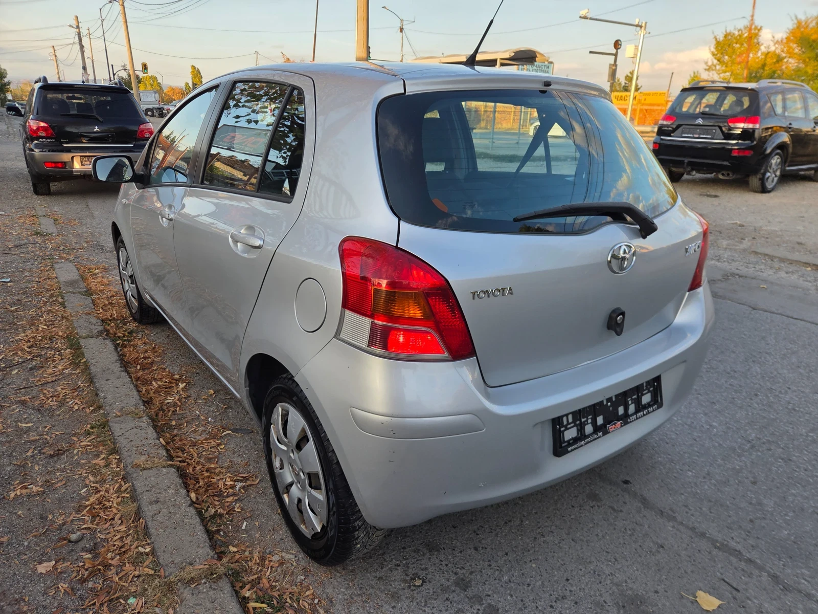 Toyota Yaris 1, 000 EURO5B  | Mobile.bg � ����������� 5