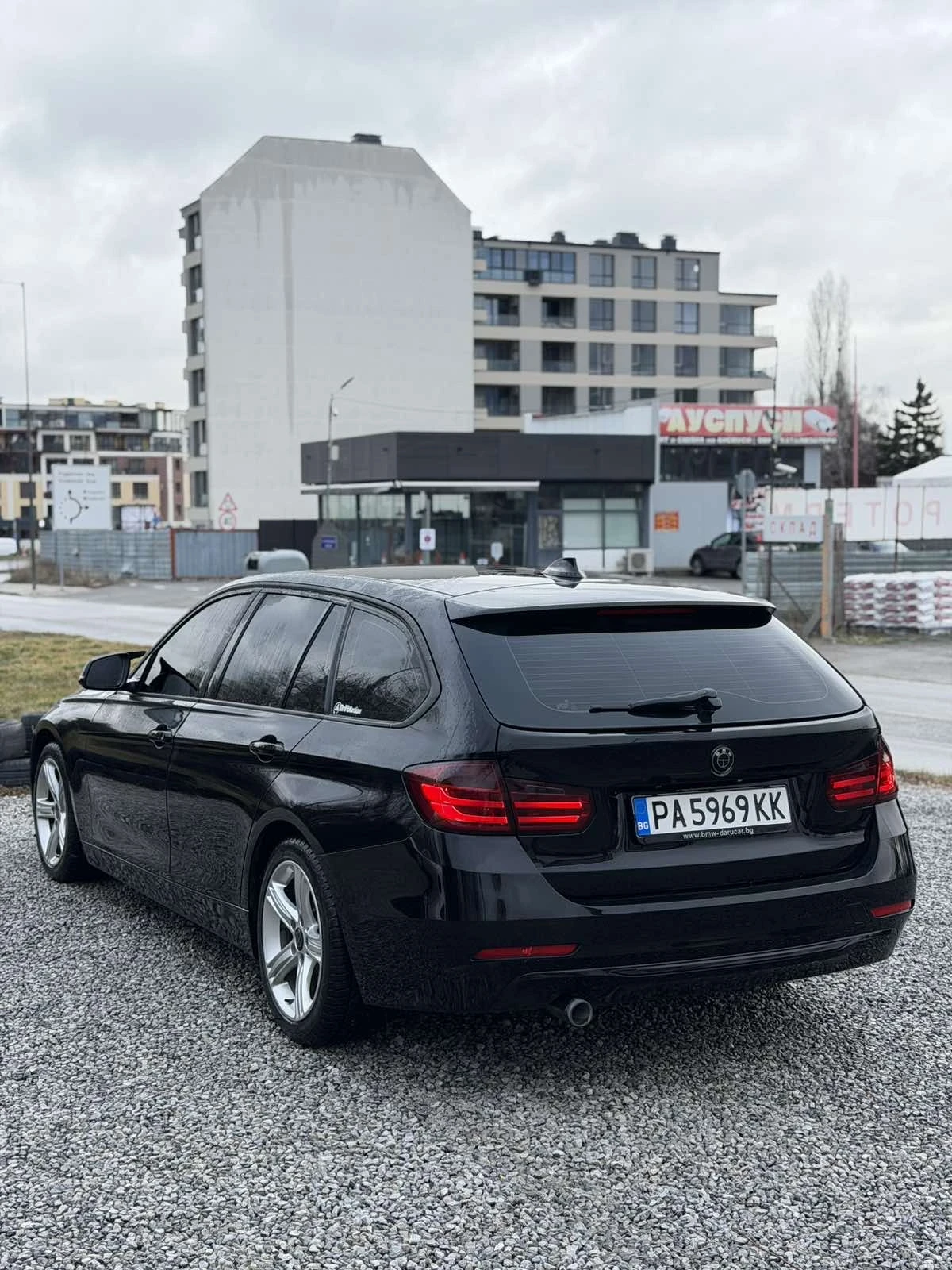 BMW 320  F31, снимка 5 - Автомобили и джипове - 56477730