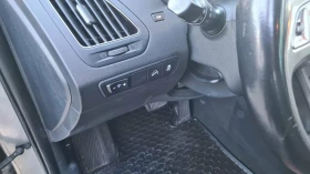 Hyundai IX35 2.0 бензин Автоматик , снимка 10