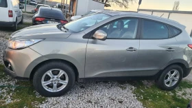 Hyundai IX35 2.0 бензин Автоматик , снимка 3
