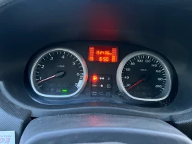 Dacia Duster 1.6i 4x4, снимка 15