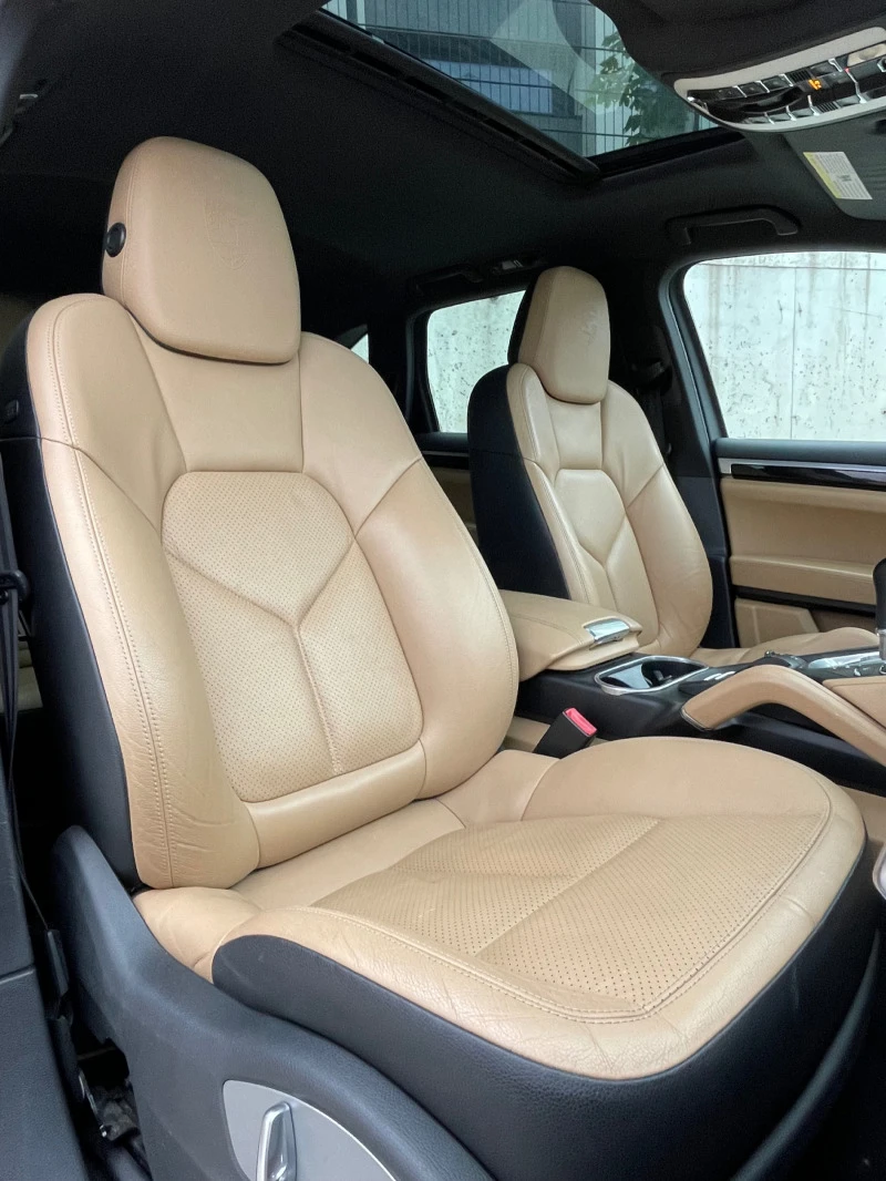 Porsche Cayenne Platinum Edition, снимка 8 - Автомобили и джипове - 46336444