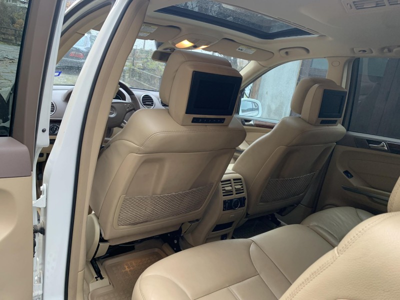 Mercedes-Benz GL 500, снимка 9 - Автомобили и джипове - 46718984