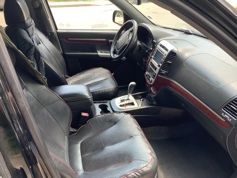 Hyundai Santa fe, снимка 8 - Автомобили и джипове - 52563600