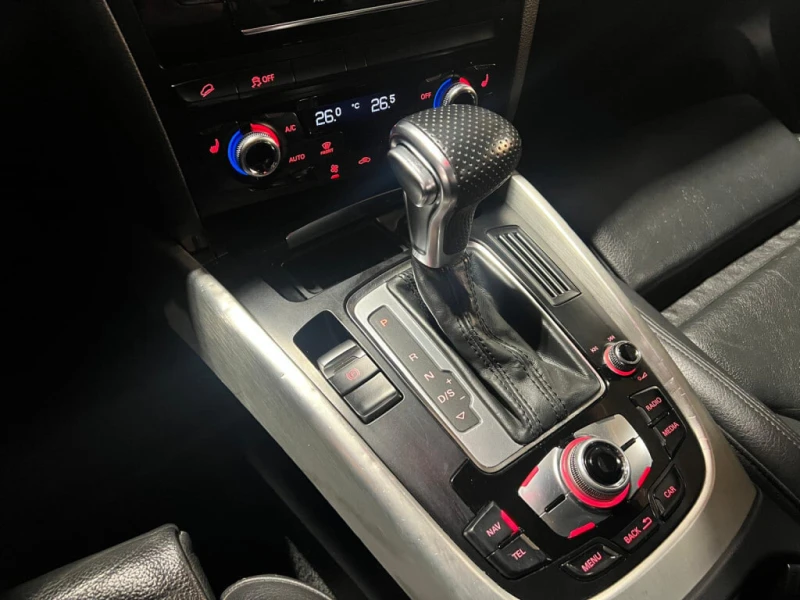 Audi Q5 * Progressiv PACKAGE quattro 2.0L * CARFAX * ЦЕНА , снимка 12 - Автомобили и джипове - 52736016