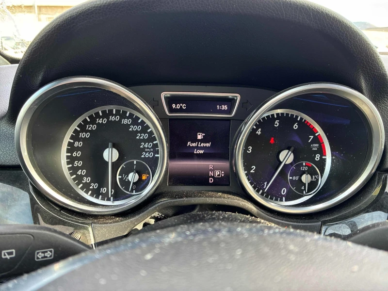 Mercedes-Benz ML 400 4MATIC* 360CAMERA* PANOROOF* H&K SOUND* KEYLESS* , снимка 8 - Автомобили и джипове - 53281995