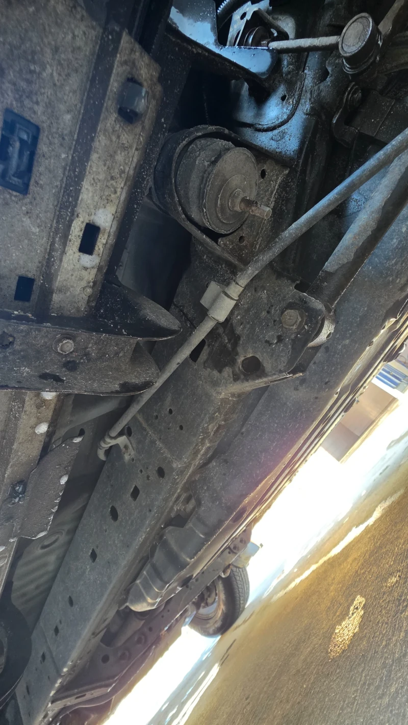 Toyota Land cruiser Въздух, ЛЕД, снимка 11 - Автомобили и джипове - 53583847