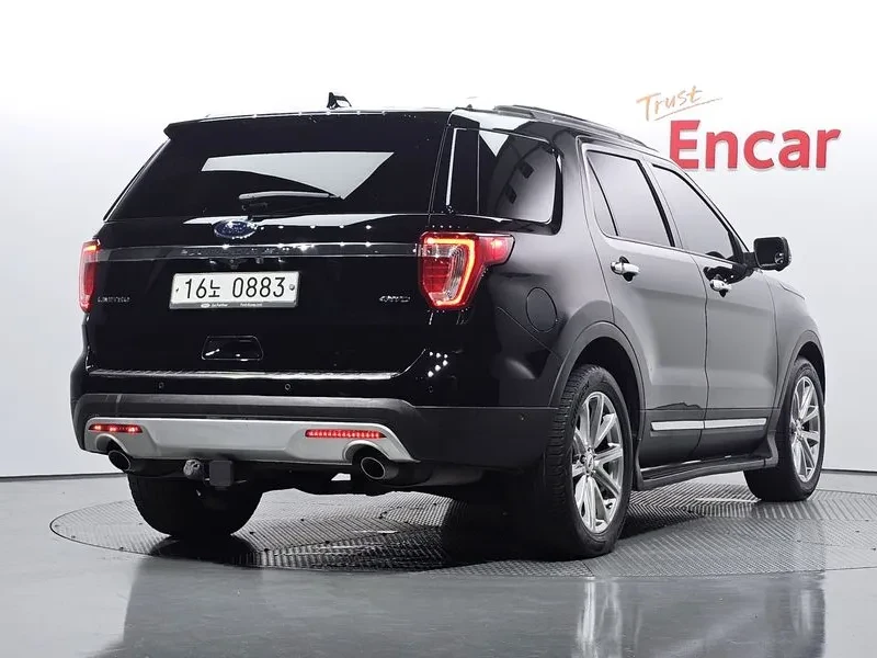 Ford Explorer 3.5 AWD - САМО 30% АВАНС, снимка 4 - Автомобили и джипове - 55429920