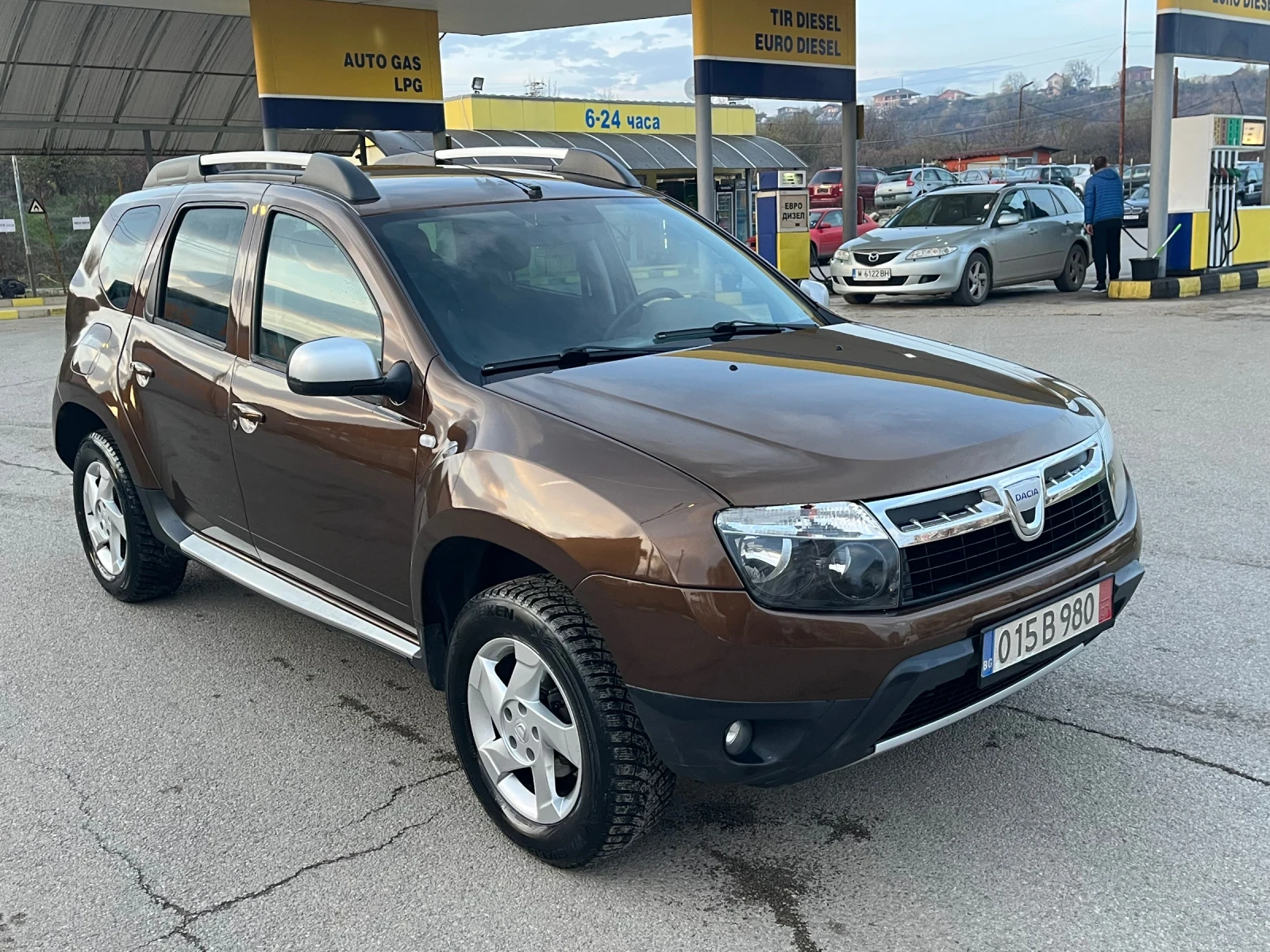 Dacia Duster 1.6i 4x4 - изображение 3