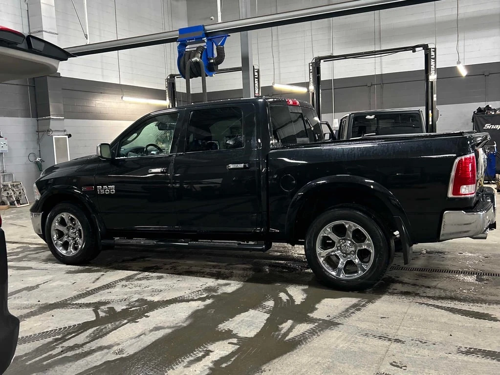 Dodge RAM 1500 * Laramie * CARFAX * БЕЗ ПЪРВОНАЧАЛНА ВНОСКА - изображение 2