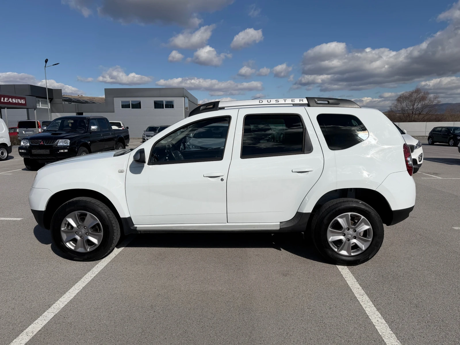 Dacia Duster 1.5DCI, снимка 7 - Автомобили и джипове - 53752525