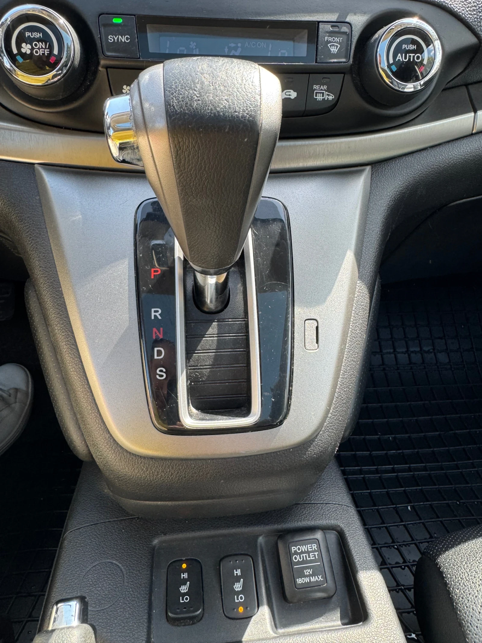 Honda Cr-v EXECUTIVE * KEYLESS GO * GAS * PANO * NAVI , снимка 10 - Автомобили и джипове - 54227796