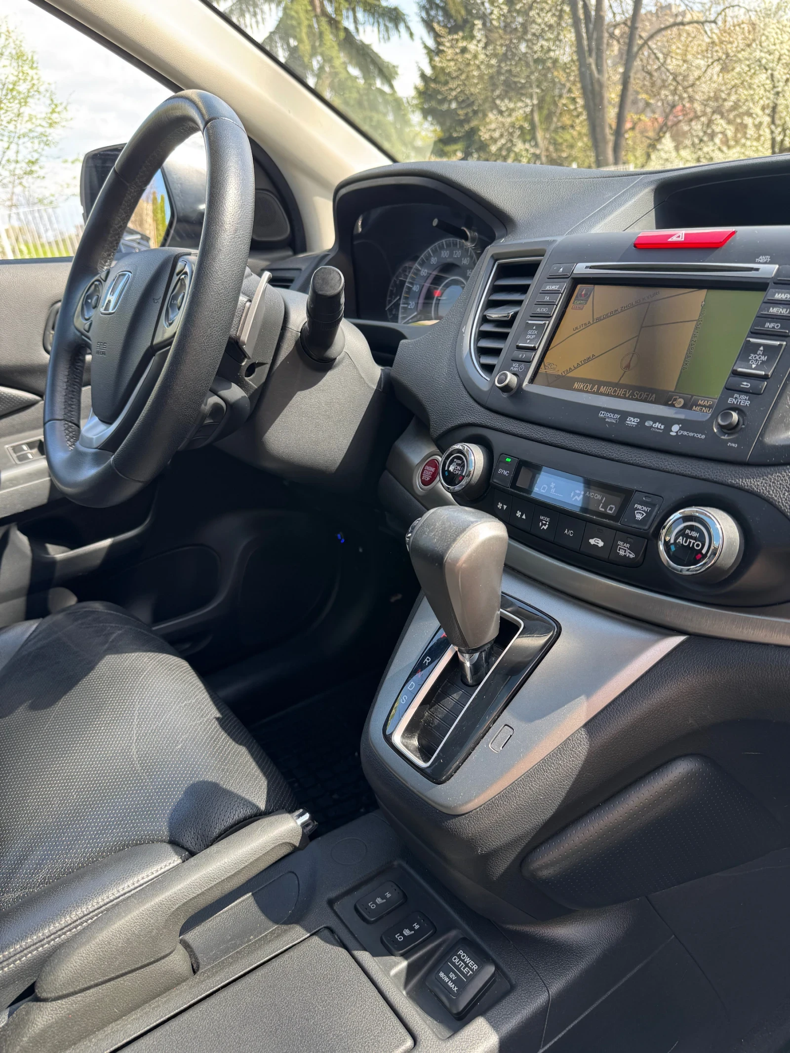 Honda Cr-v EXECUTIVE * KEYLESS GO * GAS * PANO * NAVI , снимка 8 - Автомобили и джипове - 54227796