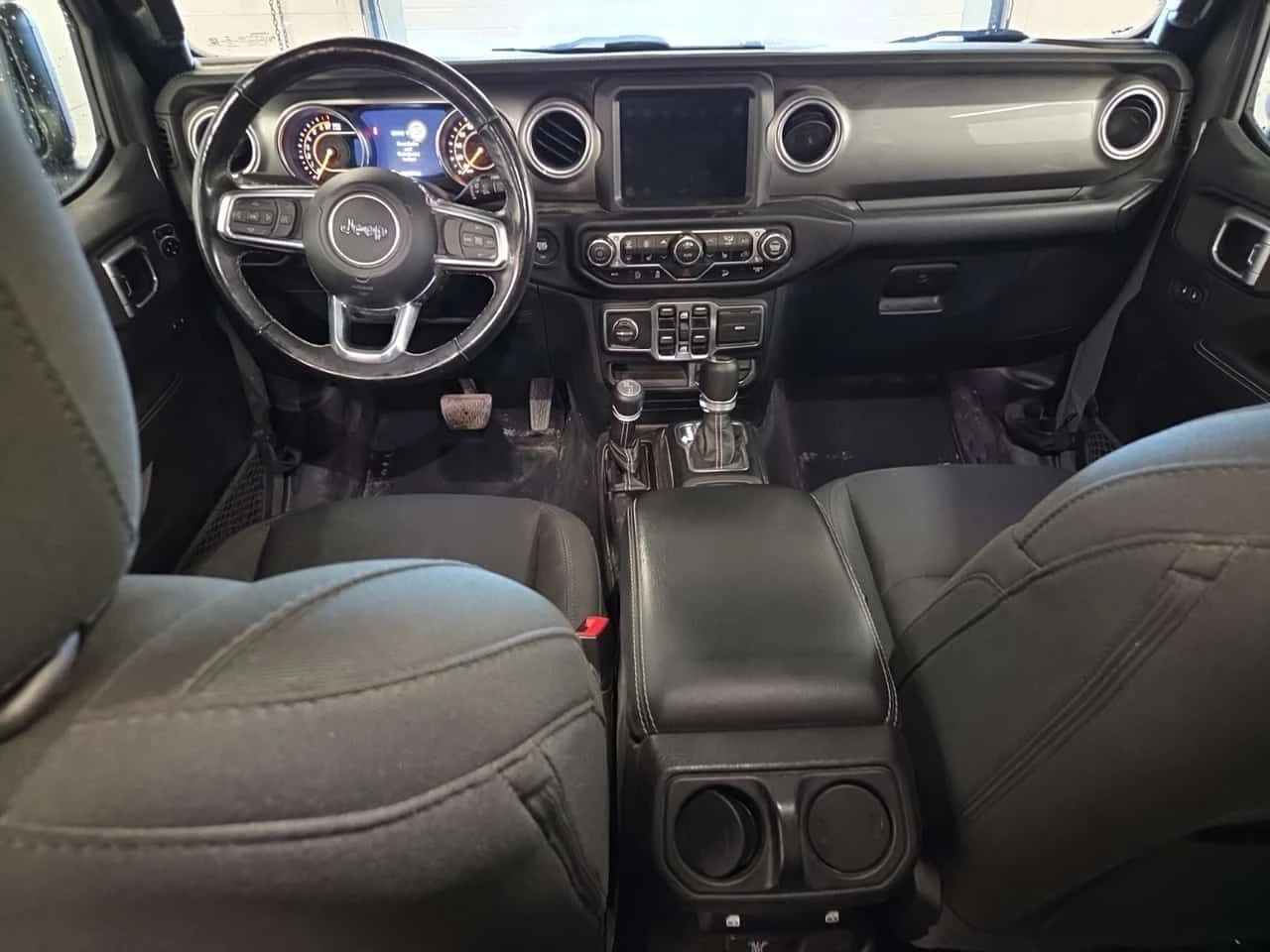 Jeep Wrangler * SAHARA * CARFAX * БЕЗ ПЪРВОНАЧАЛНА ВНОСКА, снимка 10 - Автомобили и джипове - 54412765