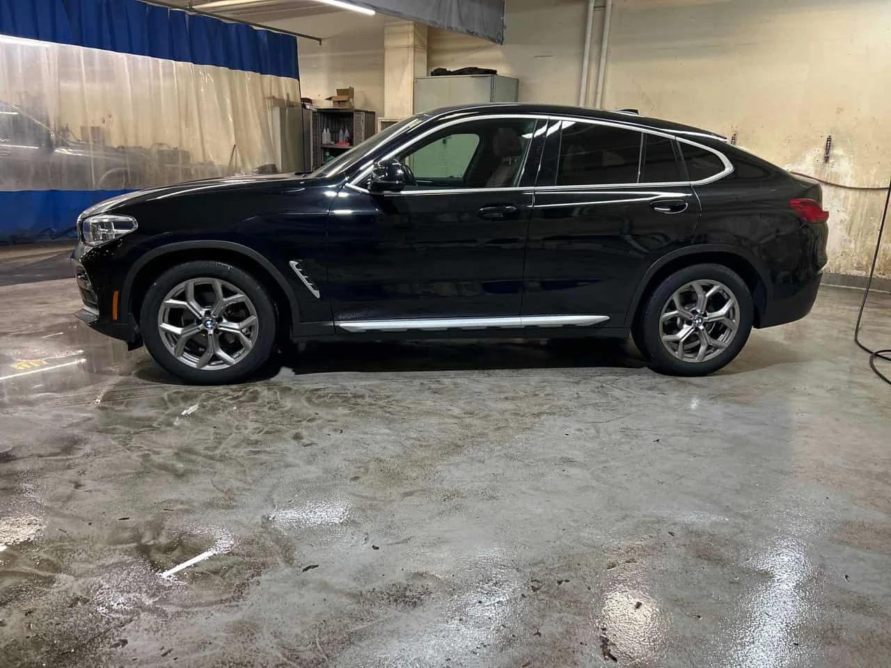 BMW X4 xDrive30i/HARMAN KARDON/ПАНОРАМА/HUD/OT BMW, снимка 3 - Автомобили и джипове - 54584689