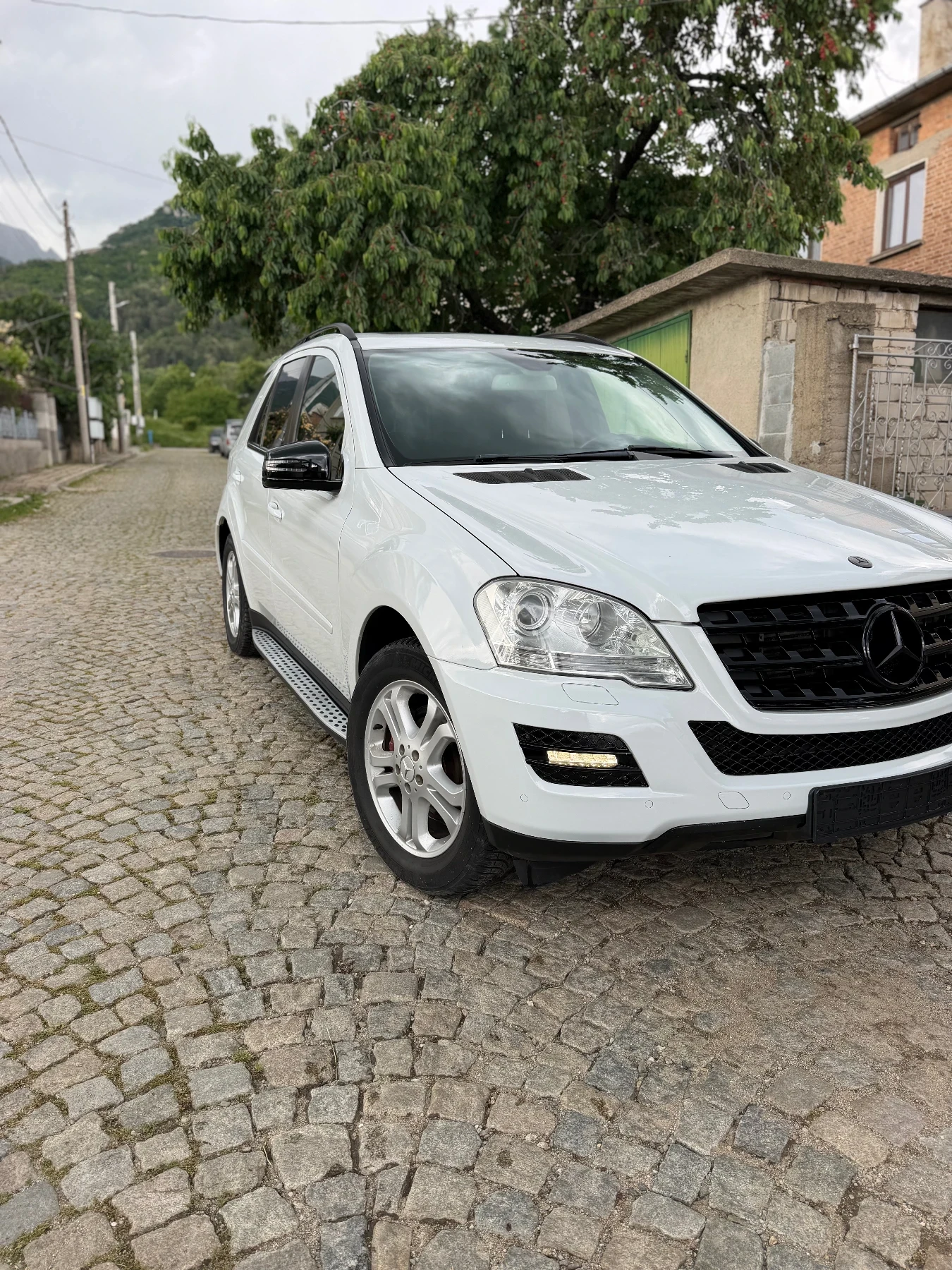 Mercedes-Benz ML 350 AIRMATIC/Harman Kardon/4MATIC/Memory