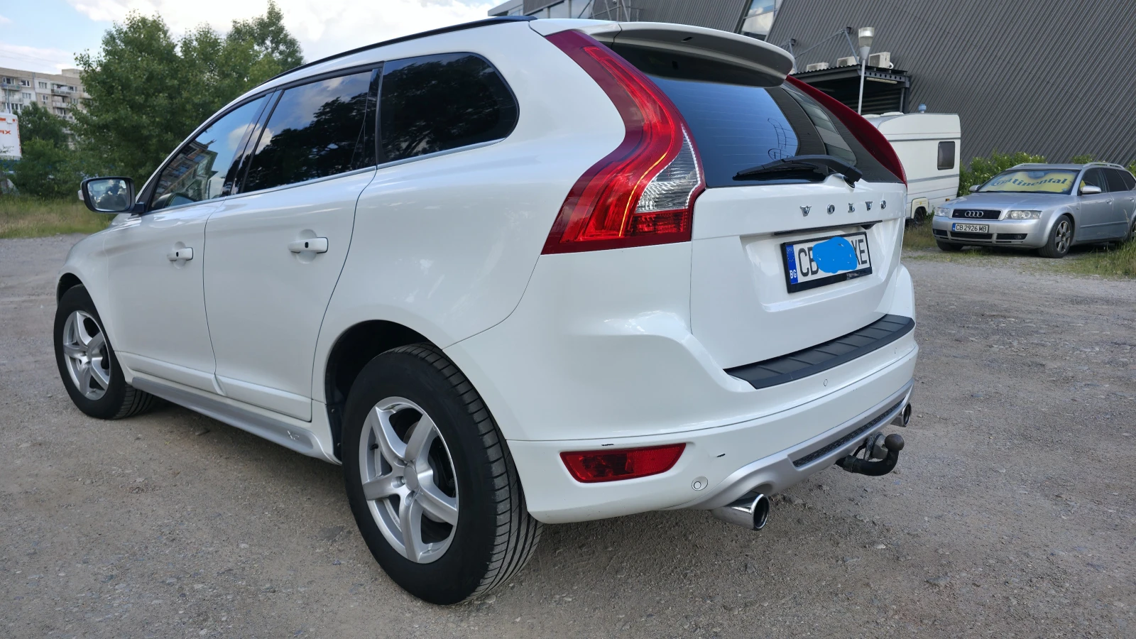 Volvo XC60 R-Design, снимка 7 - Автомобили и джипове - 55274619