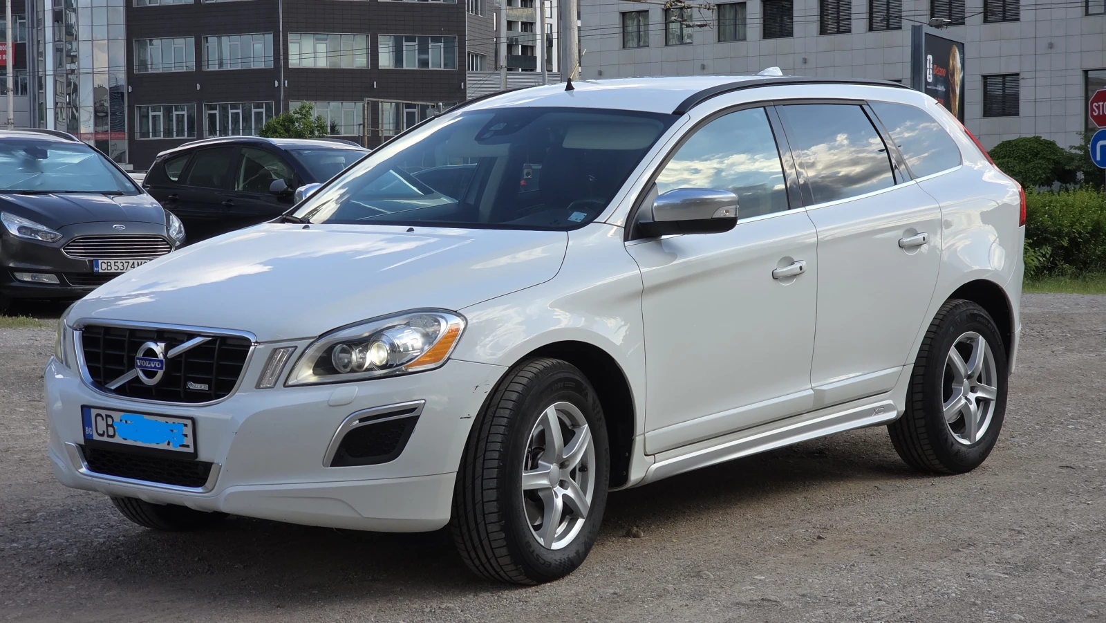 Volvo XC60 R-Design