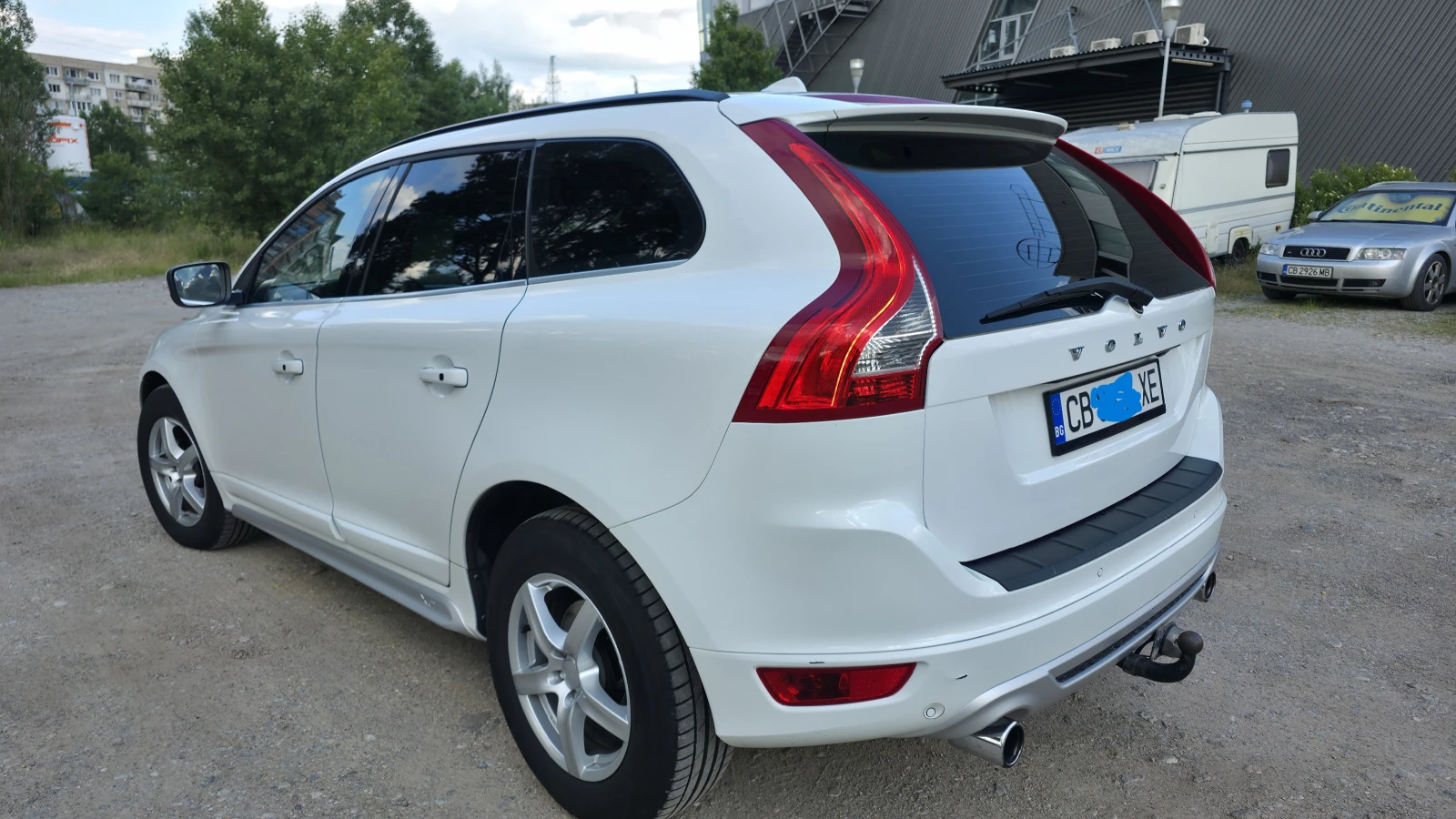 Volvo XC60 R-Design, снимка 6 - Автомобили и джипове - 55274619