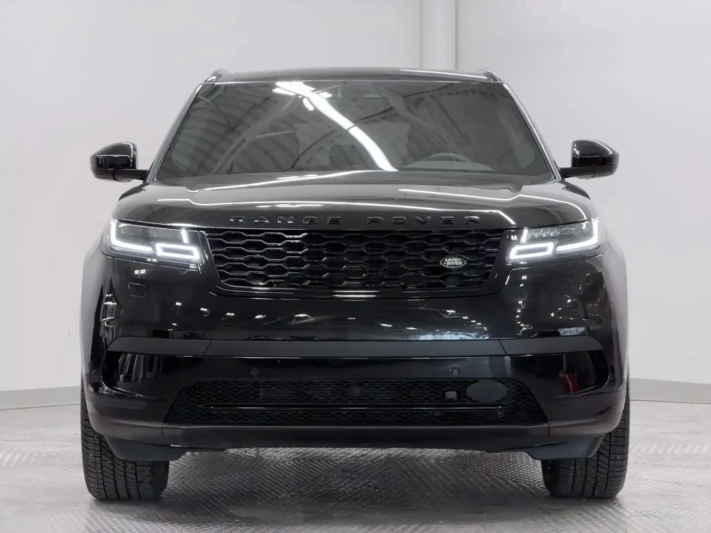 Land Rover Range rover VELAR S ЦЕНА ДО БЪЛГАРИЯ АВТОКРЕДИТ, снимка 6 - Автомобили и джипове - 55950174