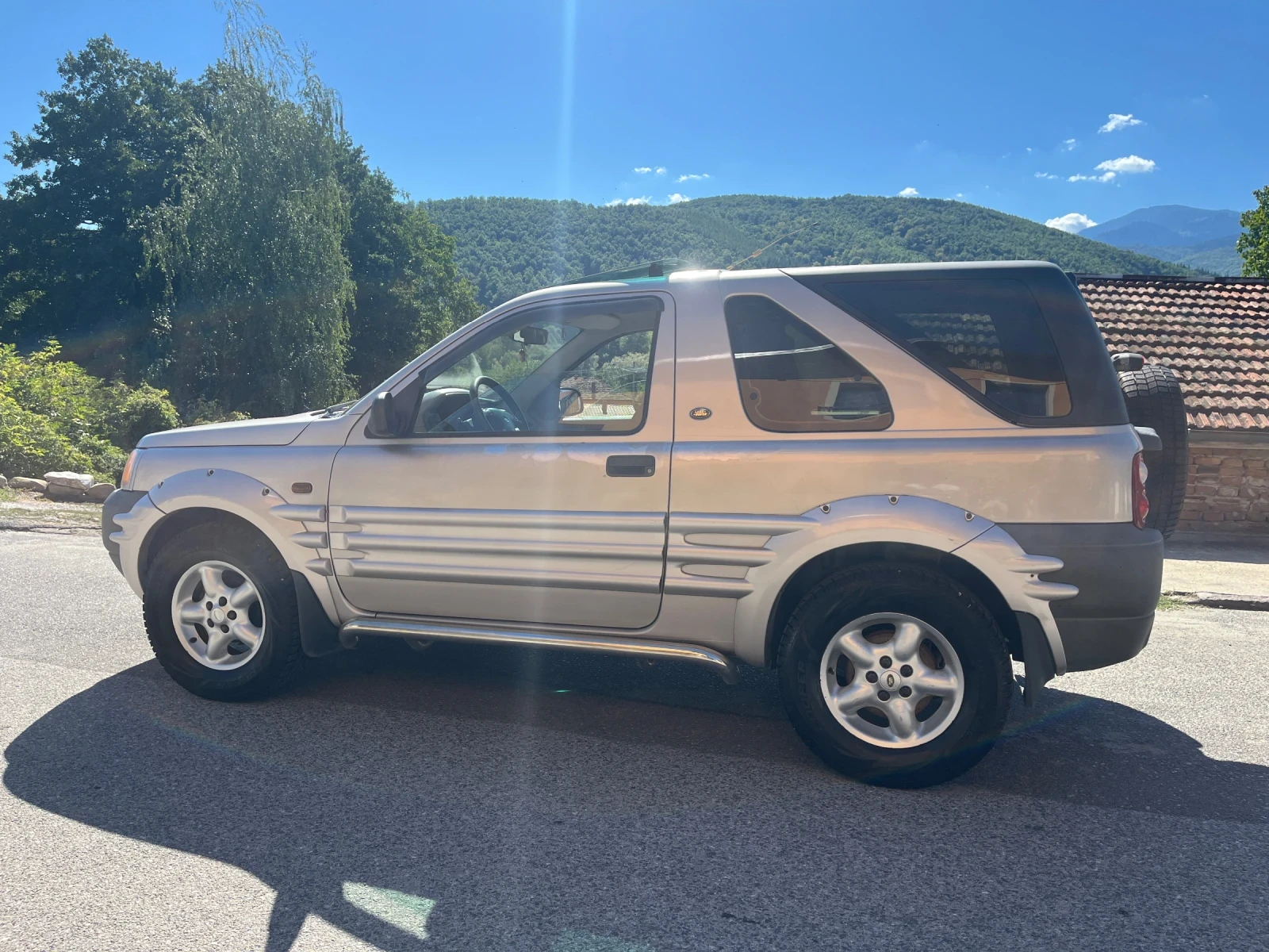 Land Rover Freelander, снимка 8 - Автомобили и джипове - 56107329