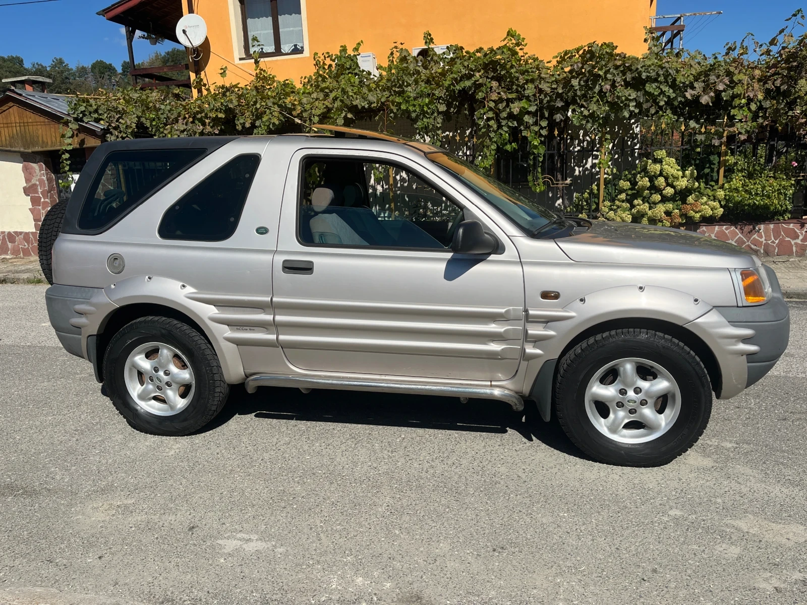 Land Rover Freelander, снимка 4 - Автомобили и джипове - 56107329