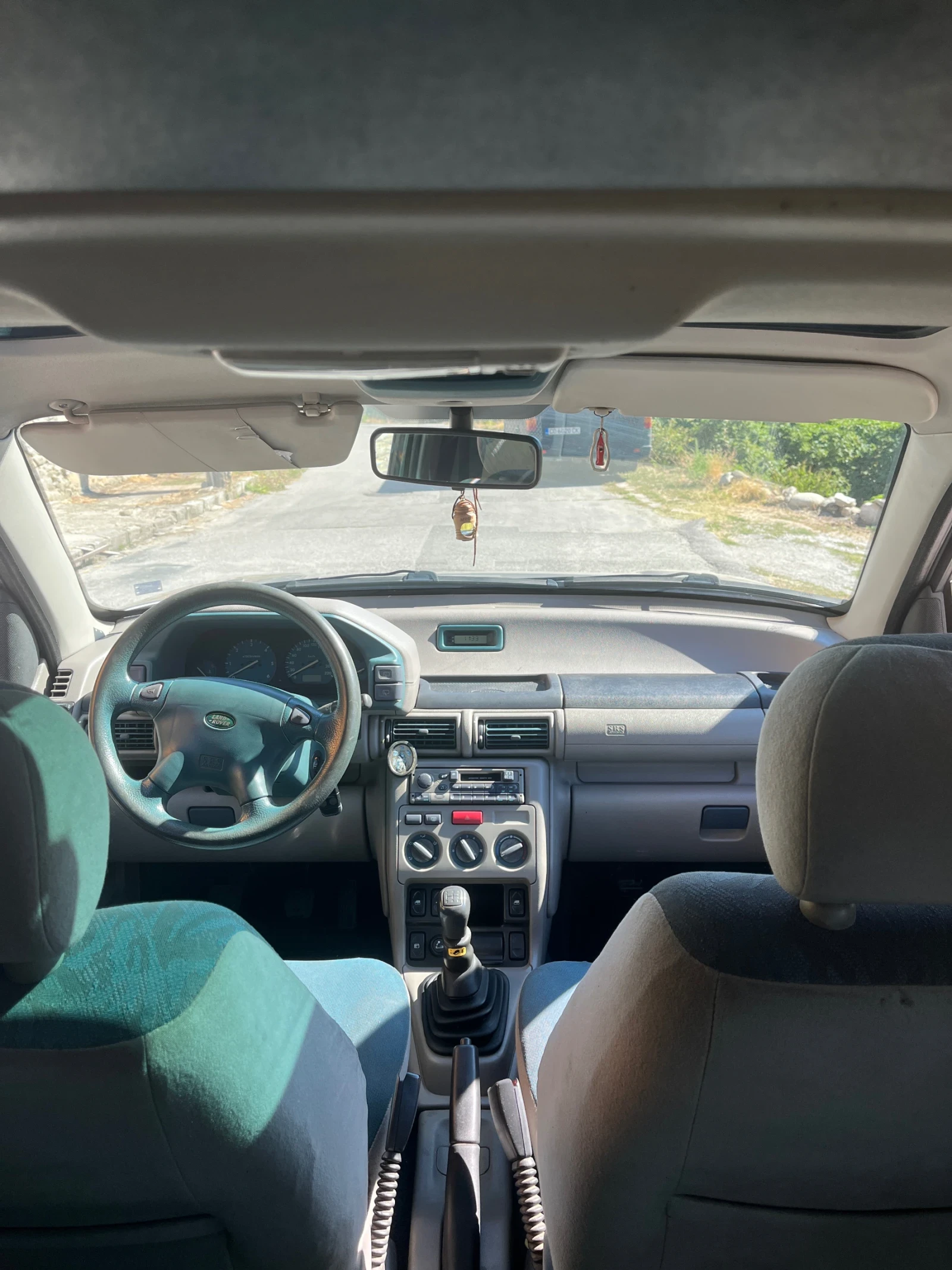 Land Rover Freelander, снимка 11 - Автомобили и джипове - 56107329