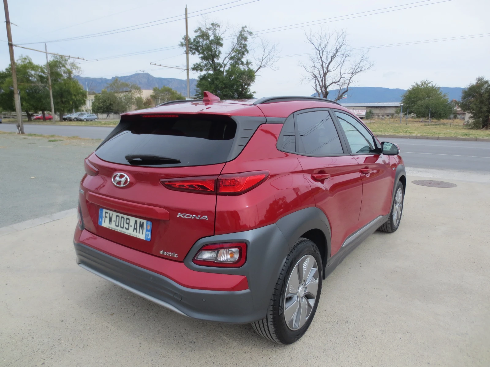 Hyundai Kona, снимка 5 - Автомобили и джипове - 56222332