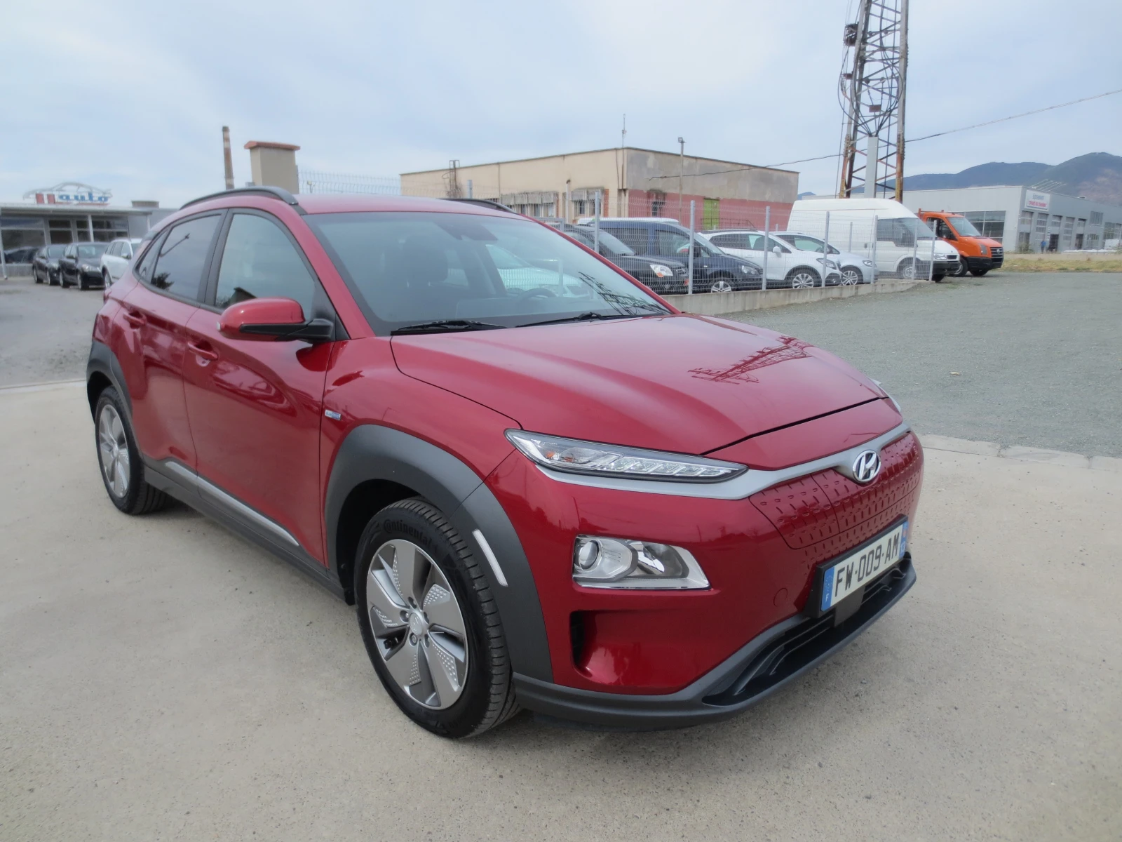 Hyundai Kona, снимка 3 - Автомобили и джипове - 56222332