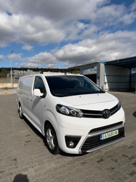������ Toyota Proace