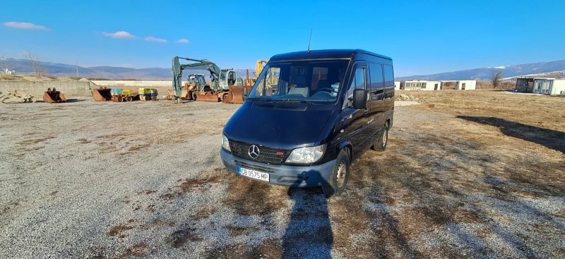 Mercedes-Benz 313, снимка 1 - Бусове и автобуси - 49210712