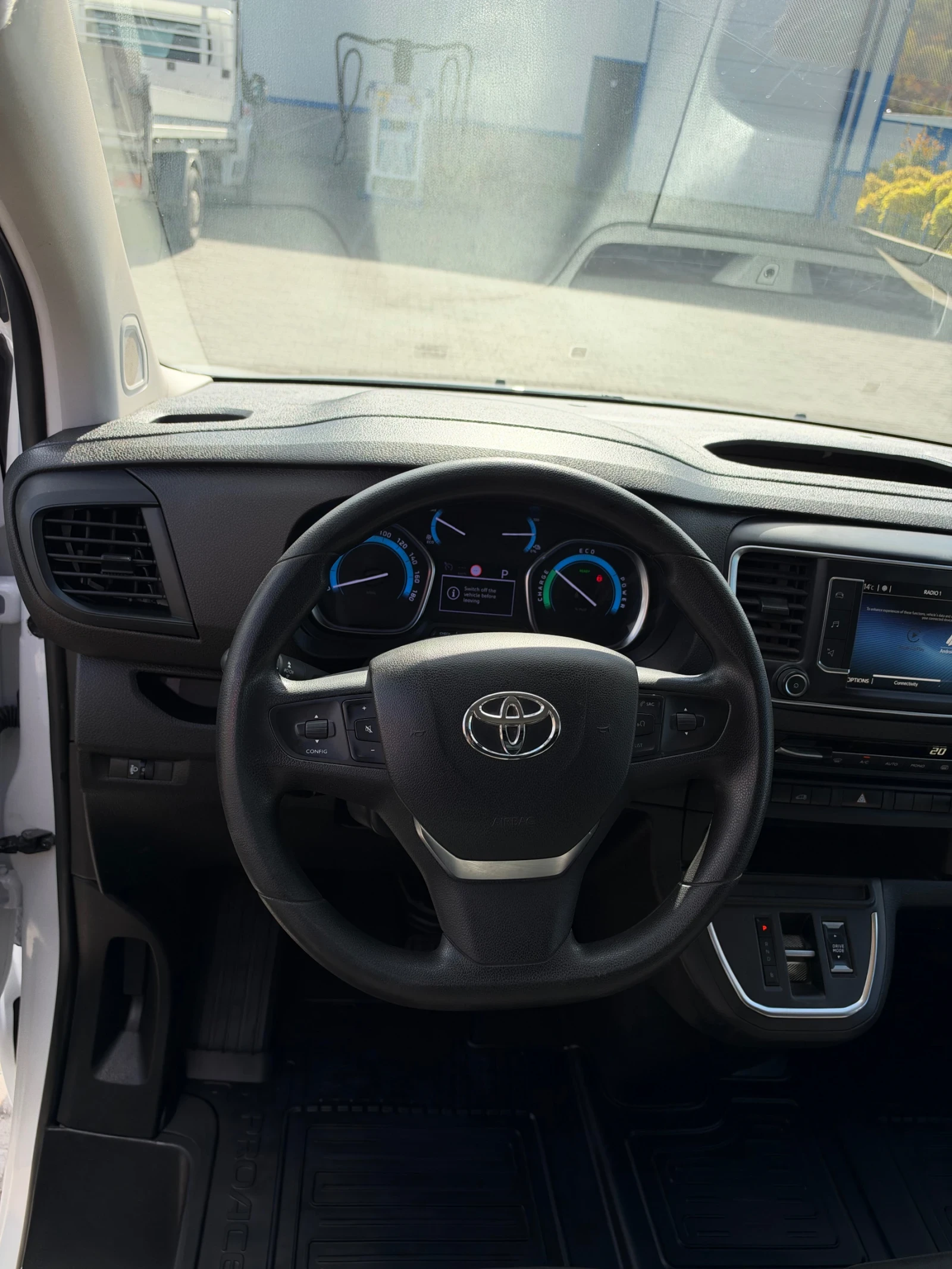 Toyota Proace ����� ���� 75��� | Mobile.bg � ����������� 13
