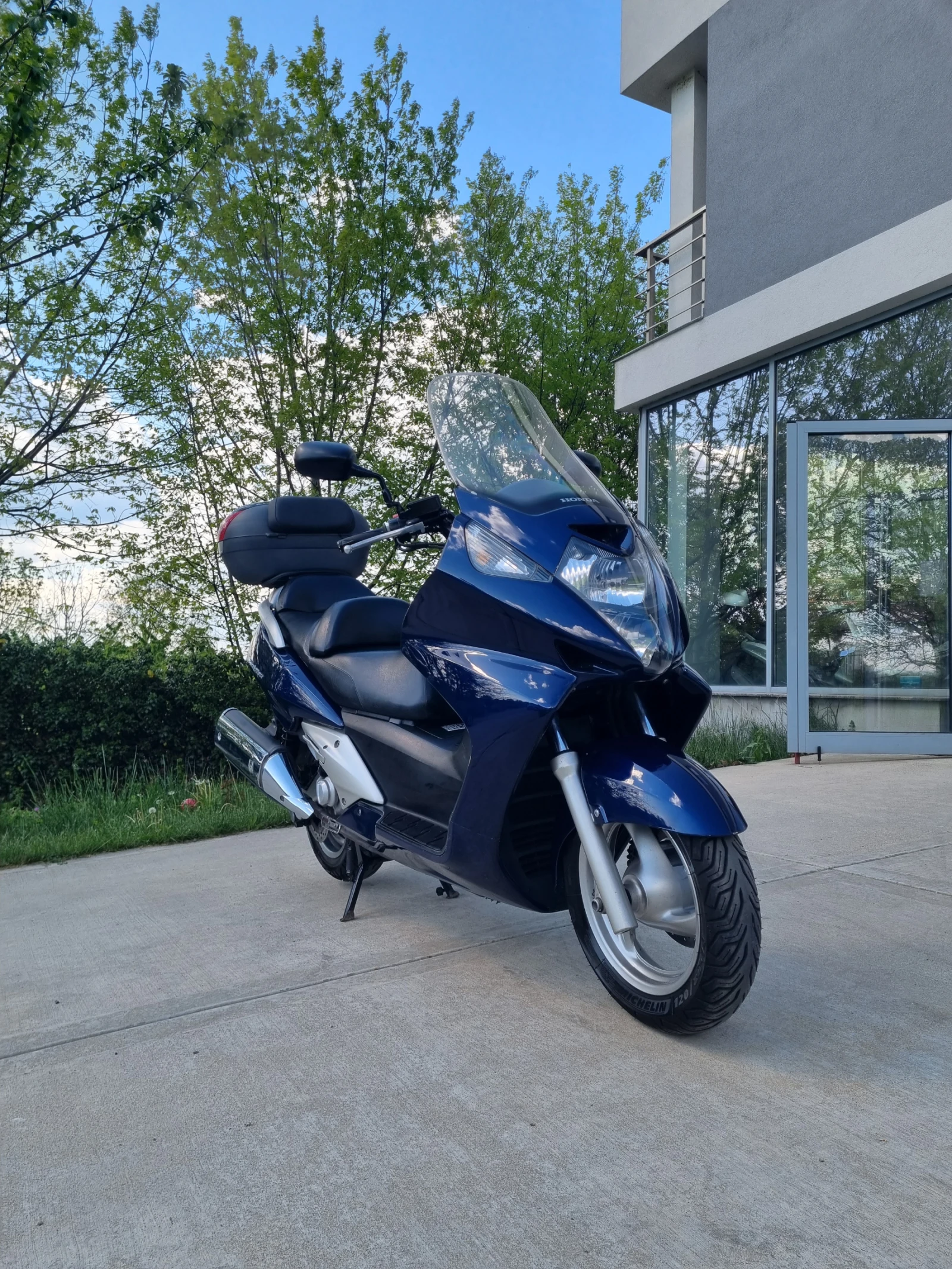 Honda Silver Wing 600 PERFEKTEN - изображение 2