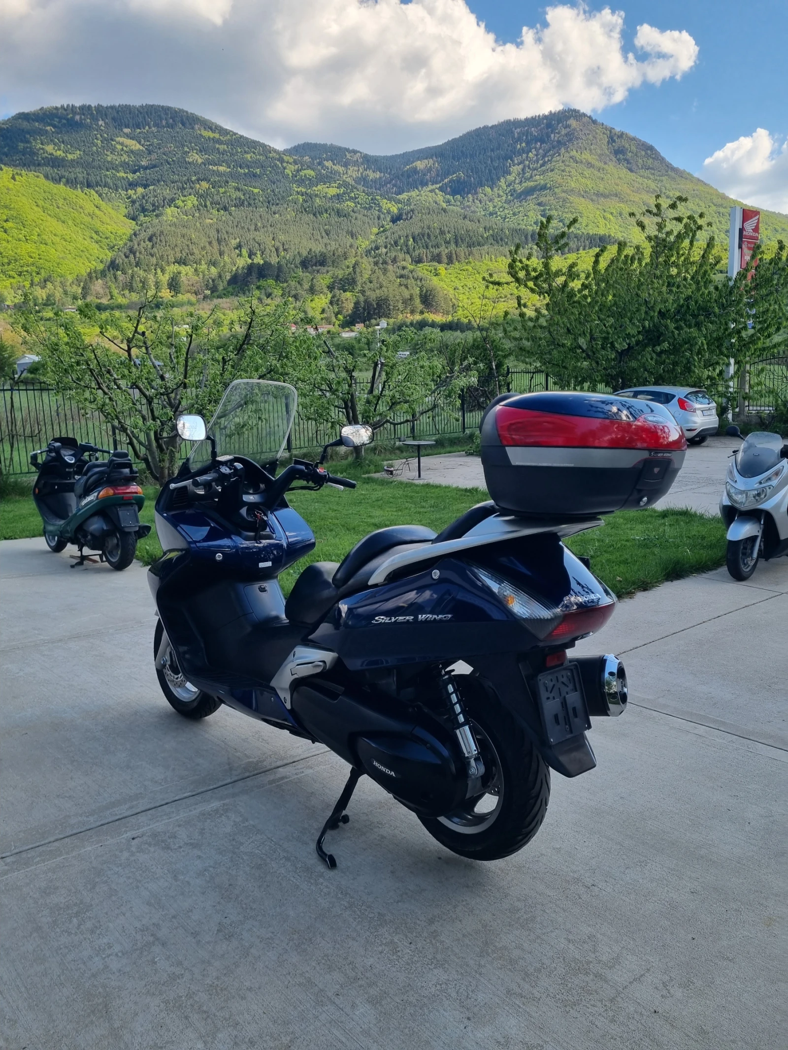 Honda Silver Wing 600 PERFEKTEN - изображение 6