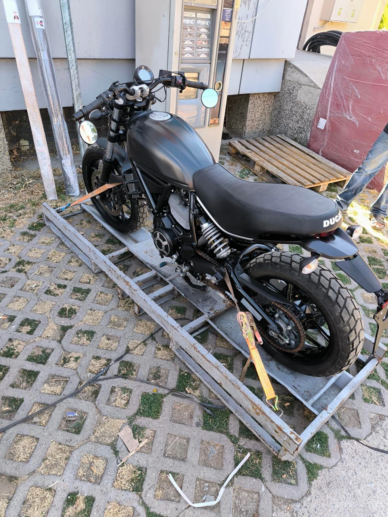 Ducati Ducati Scrambler, снимка 5 - Мотоциклети и мототехника - 56161038