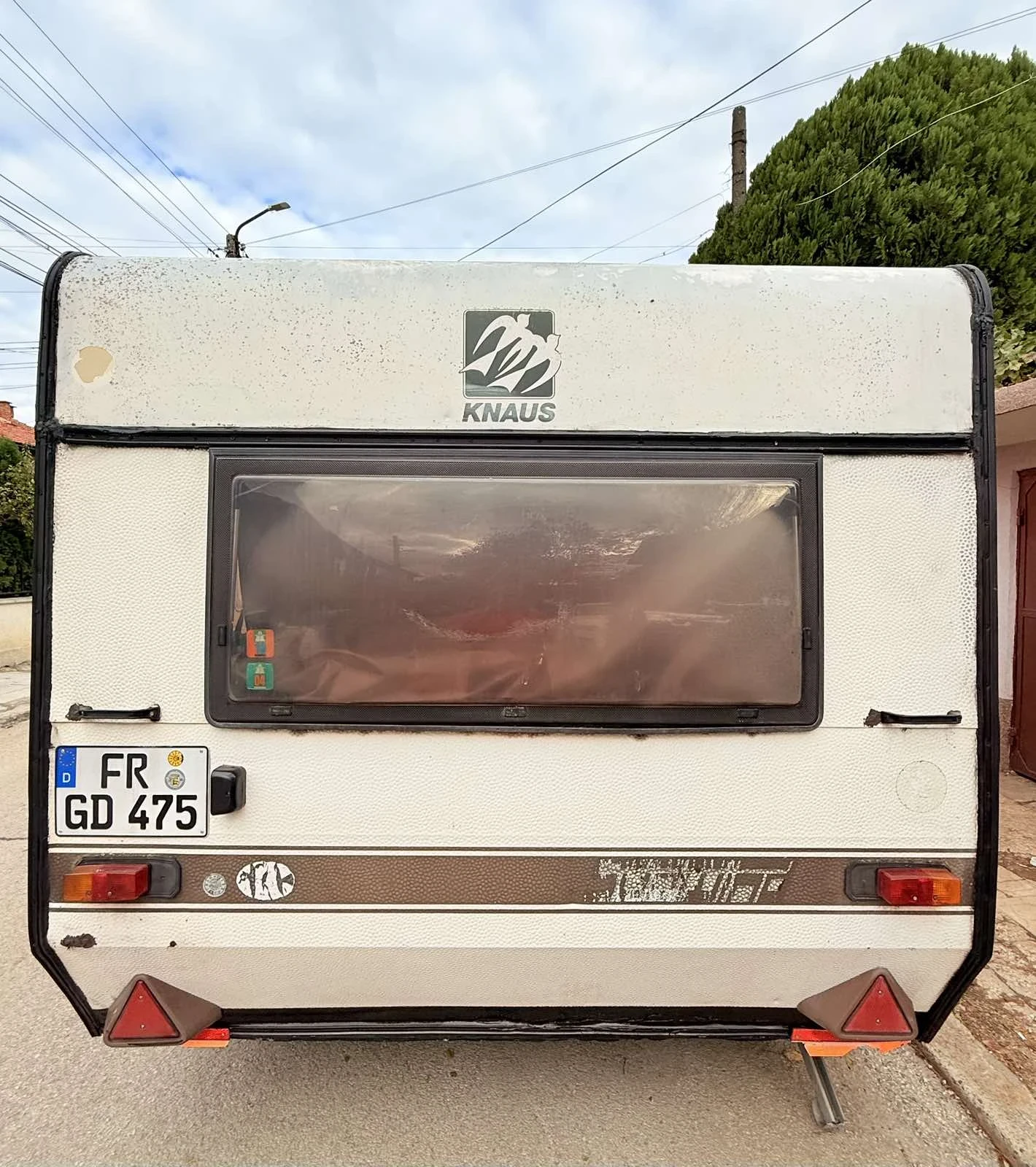 Каравана Knaus Suedwind 485 - изображение 3