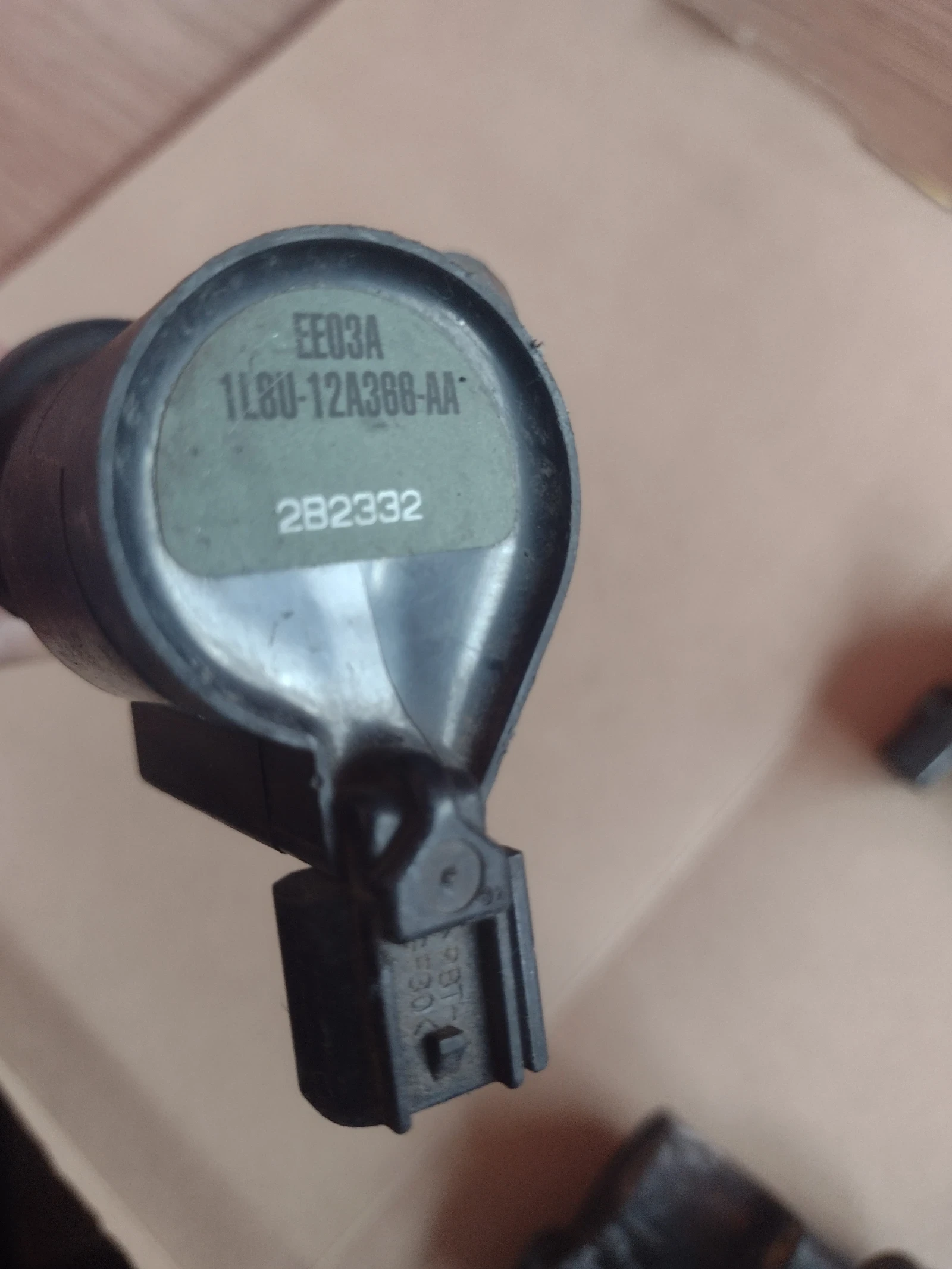 1L8U-12A388-AA  ����������� ������ MAZDA TRIBUTE 3.0 V6  1L8U-12A388-AA | Mobile.bg � ����������� 1