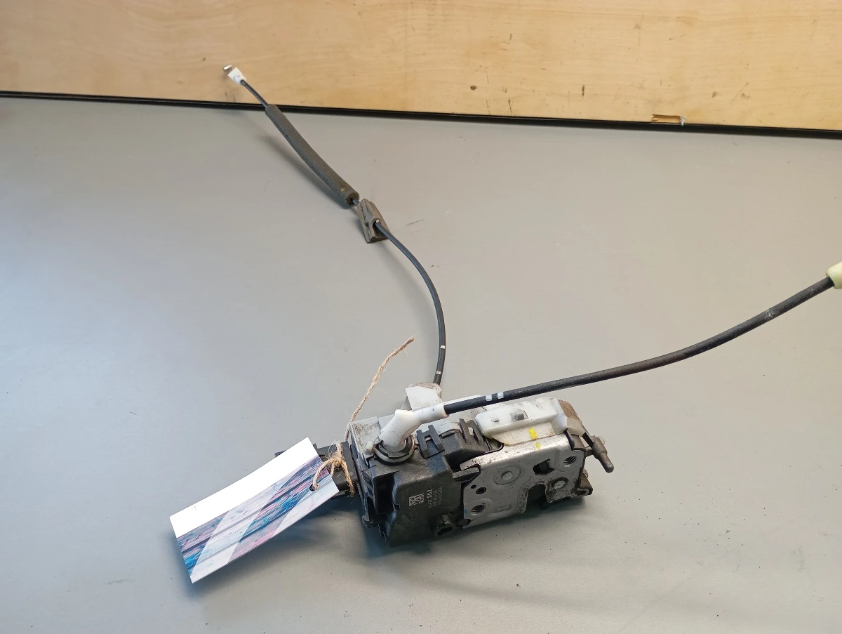      5008 1.6 () | Mobile.bg   1