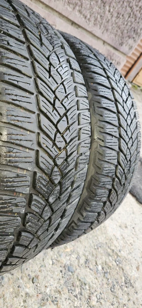 Гуми Зимни 205/55R16