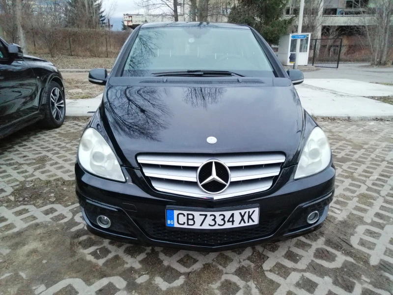 Mercedes-Benz B 180, снимка 2 - Автомобили и джипове - 44036253