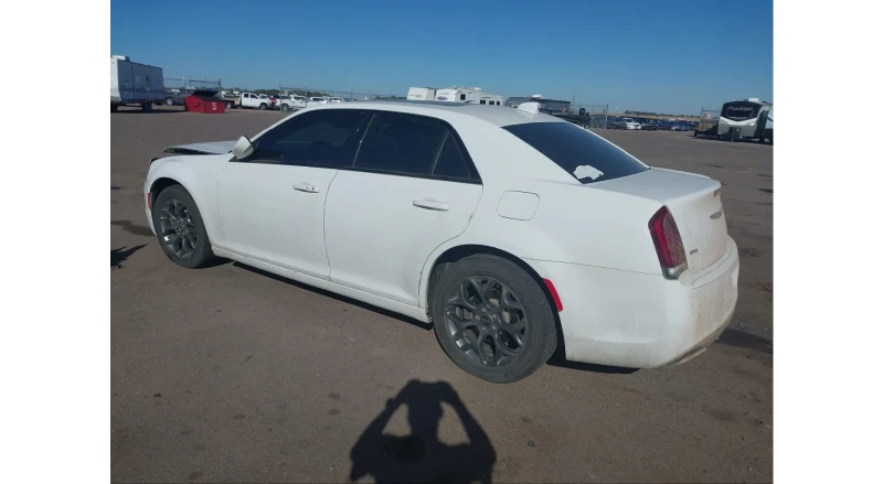 Chrysler 300c, снимка 4 - Автомобили и джипове - 48717698